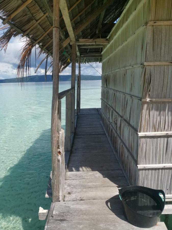 Kri Raja Ampat Bungalows Εξωτερικό φωτογραφία